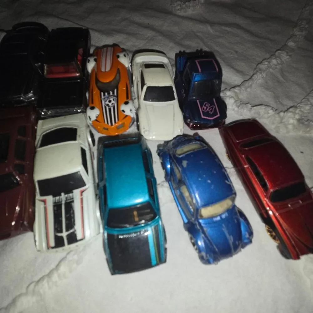Hot Wheels cool lot